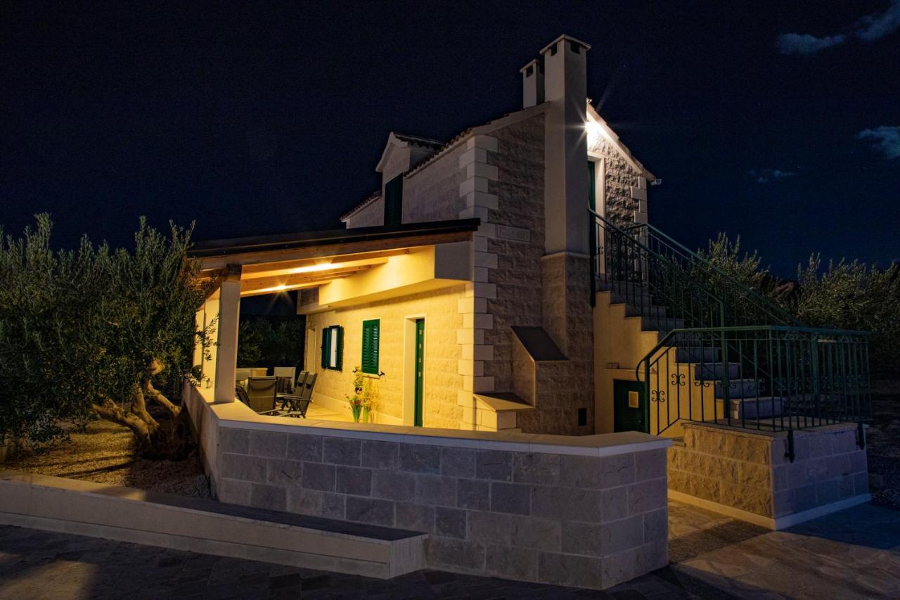 Opg Villa Meri Pucisca Exterior foto